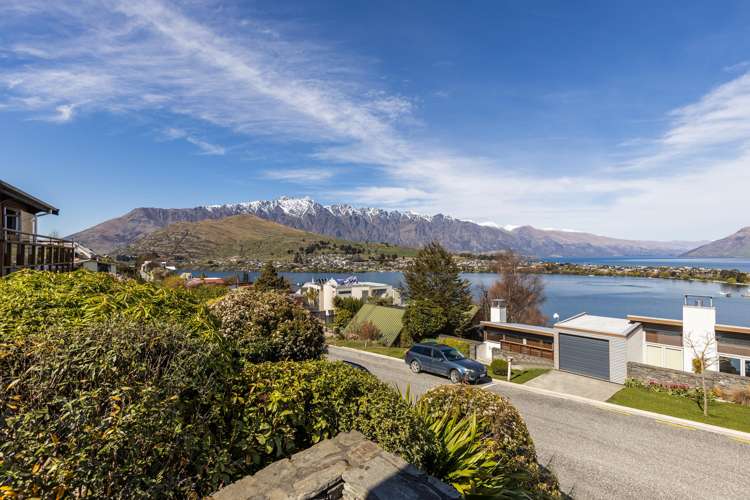 16 Earnslaw Terrace Queenstown_10