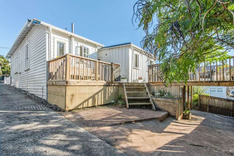 2/6 Fifth Avenue Mount Albert_5