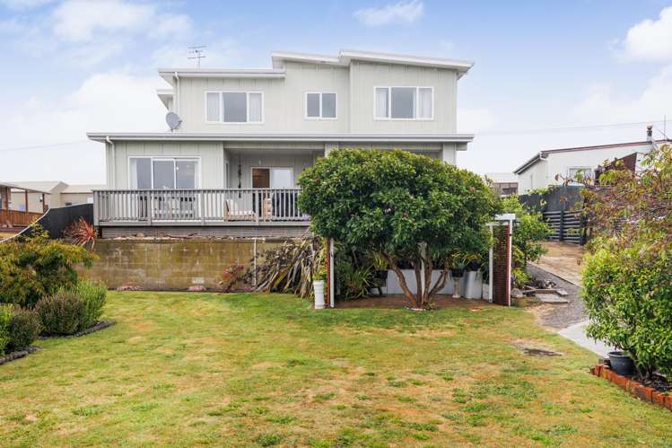 9 Roore Street Foxton Beach_35