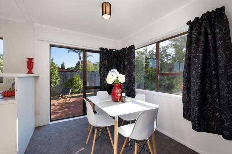 2/32 Ballater Place Highland Park_8