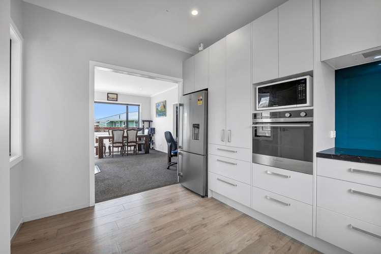 41 Swansea Road Stratford_5