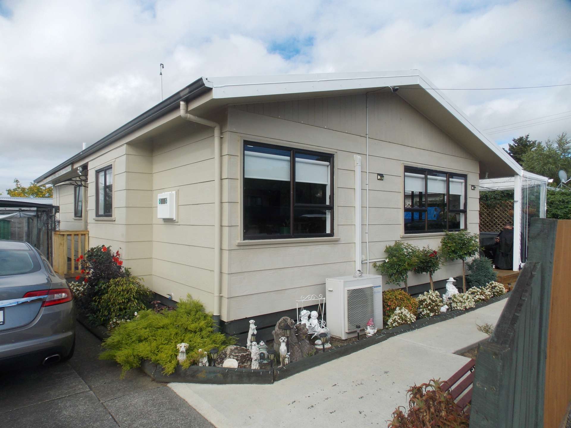 1 Roots Street West Feilding_0