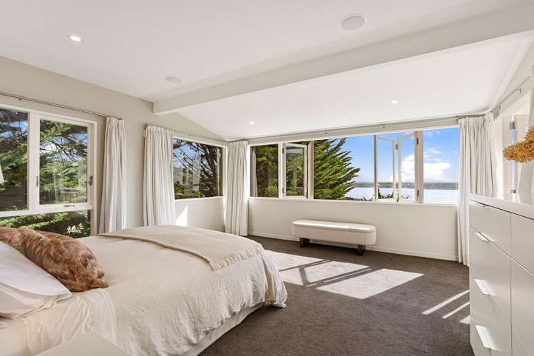 23 and 23A Balmoral Lane Redcliffs_16