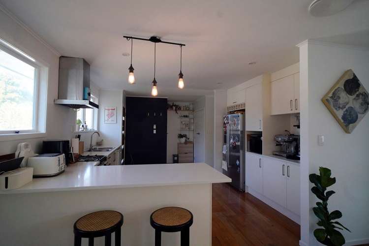8 Coronet Place Avondale_7