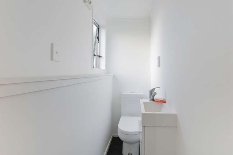 30 Dillon Crescent Clover Park_16