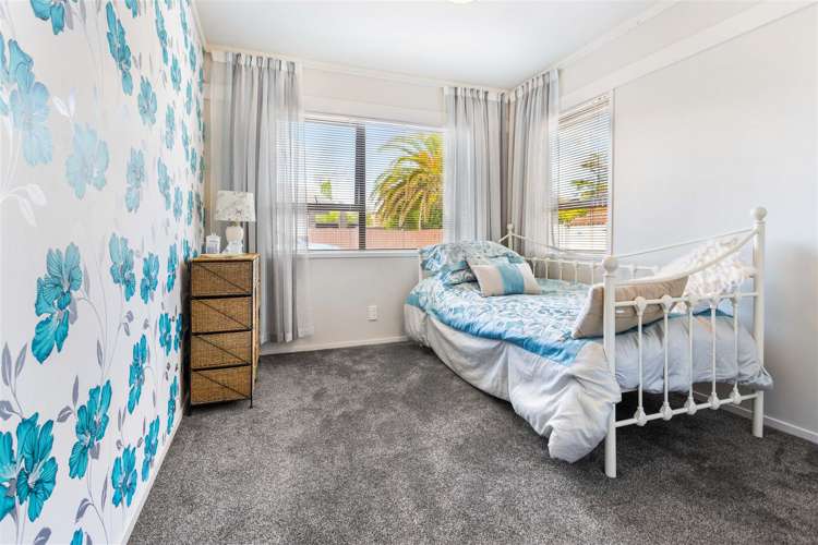 3/133 Parrs Cross Road Glen Eden_11