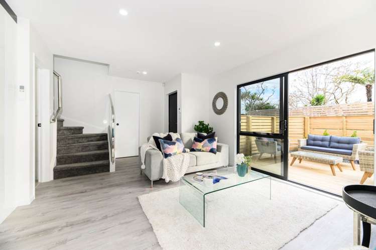 15a Addison Street Blockhouse Bay_13