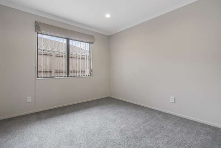 8 Carisbrook Crescent Papakura_10