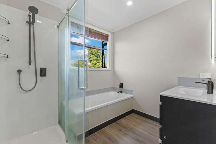 28 Sunningdale Street Wattle Downs_8