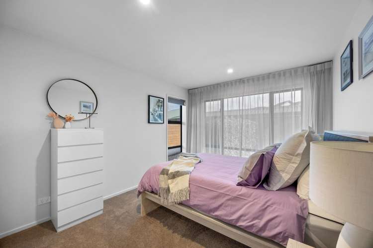 7 Hebbard Court Albert Town_18