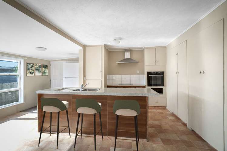 3 Nile Road Kelston_6