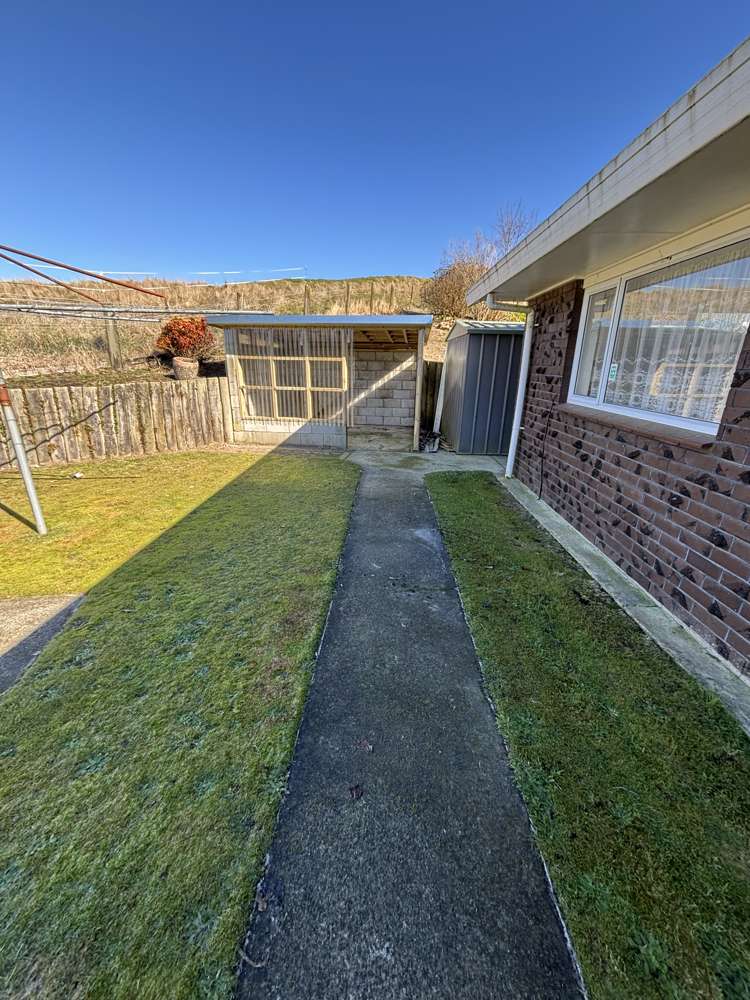 100 Newell Road Tokoroa_30