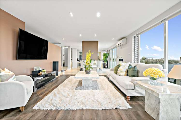 11 Hoskins Avenue Hillsborough_9