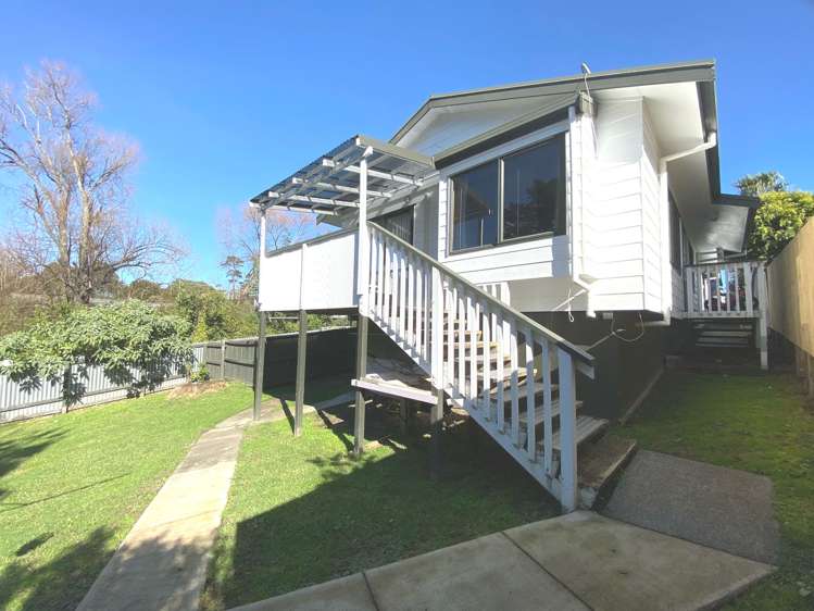 1036A Great North Road_0