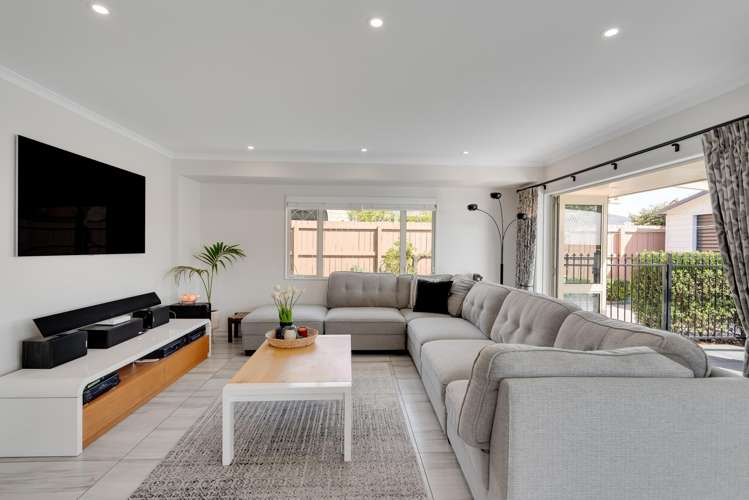 1 Brilyn Crescent Witherlea_14