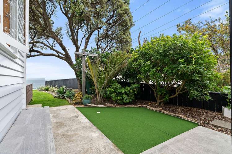 191 Severn Street Island Bay_10