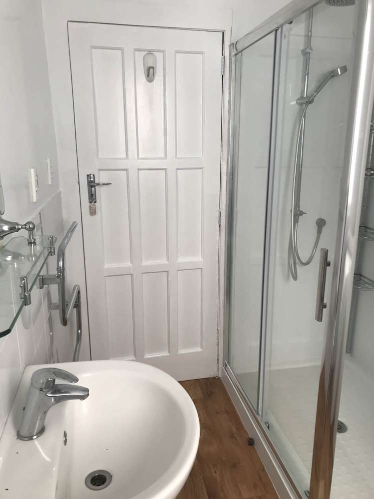 2a Fitzherbert Avenue West Harbour_8