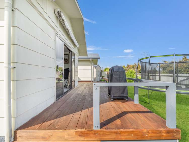 17 Byron Grove Owhata_7