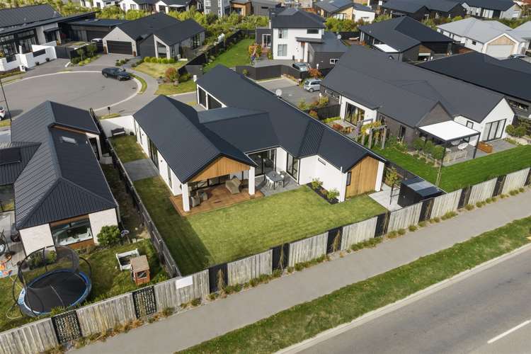 24 Eleanor Lane Casebrook_22