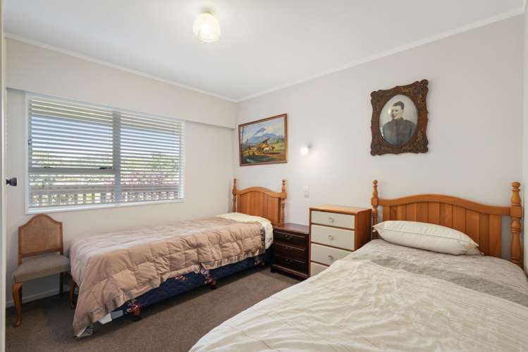17 Pohutukawa Drive Athenree_12
