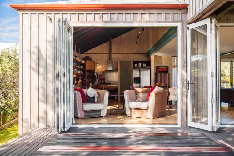 222 Mangakahia Drive Whangapoua_5