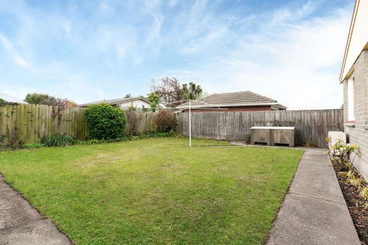 12 Adams Place Woolston_21