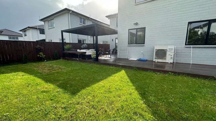 22 Koropa Road Flat Bush_7