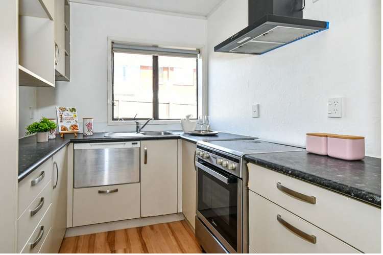 1/61 Mangere Road Otahuhu_3