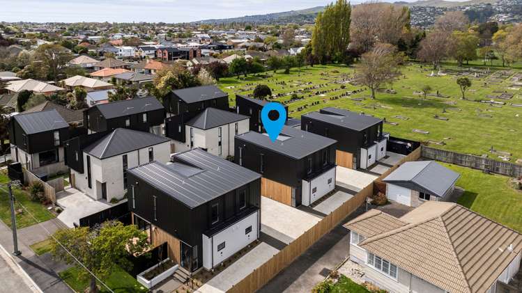 2-5/44 Roker Street Somerfield_13