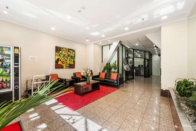 8D/35 Johnston Street Wellington Central_1