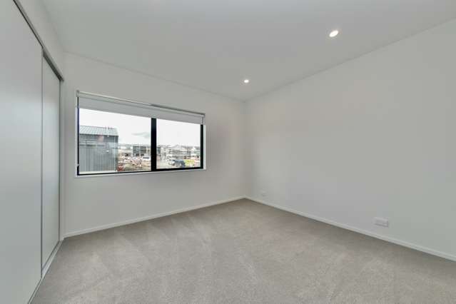 14 Rorida Lane Flat Bush_4