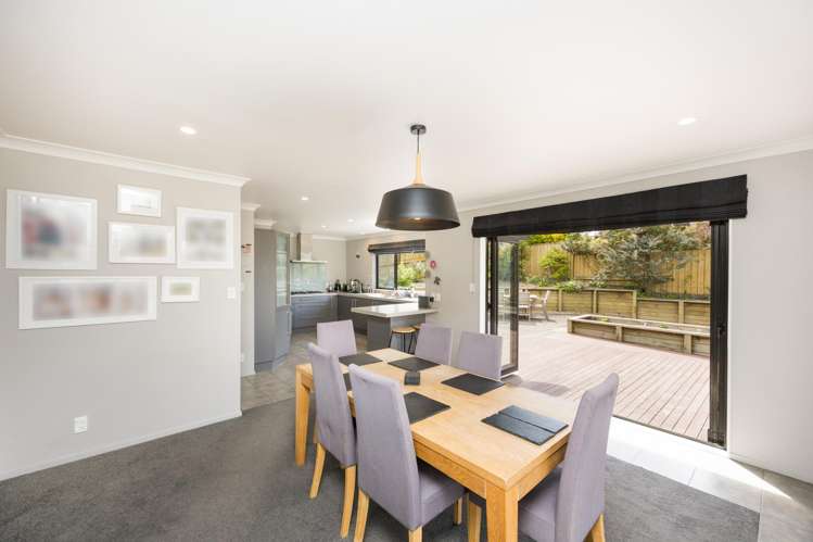9 Logan Grove Feilding_13