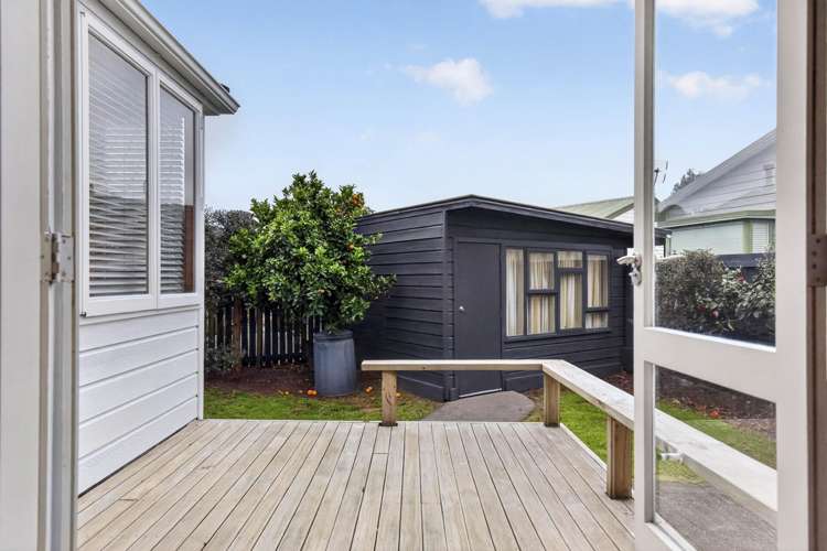 250 Centreway Road Orewa_22