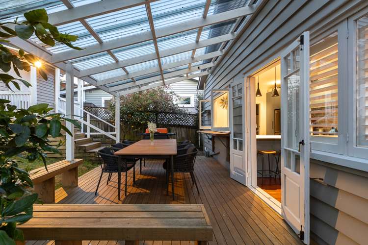 33 Owairaka Avenue Mount Albert_8