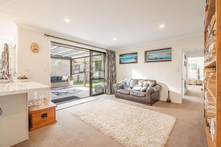 274 Ballintoy Park Drive Welcome Bay_8