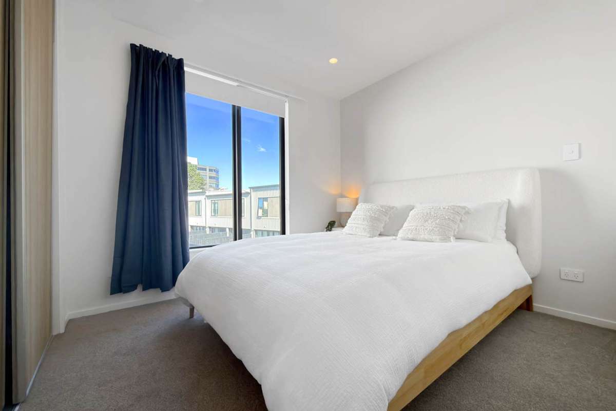 57/666B Great South Road_4