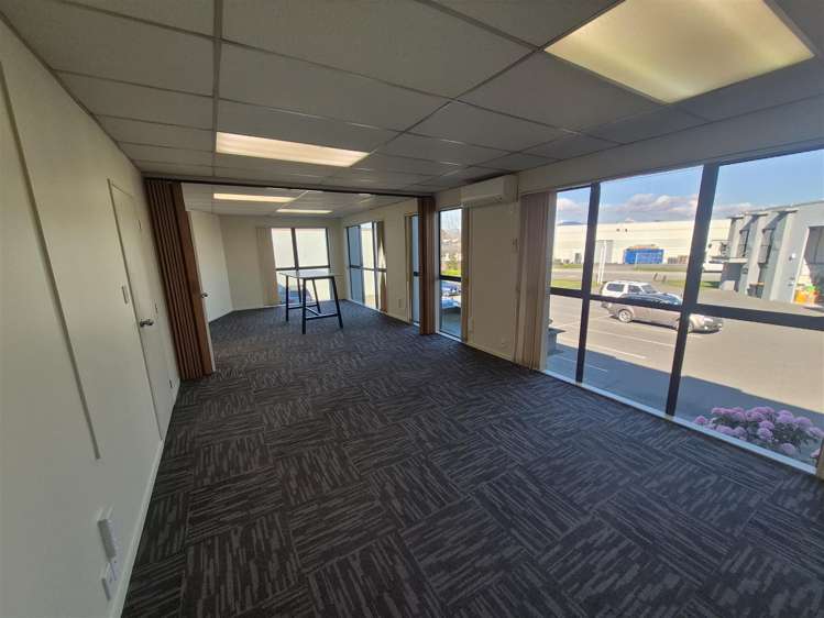 e/5 Tenahaun Place Wigram_5