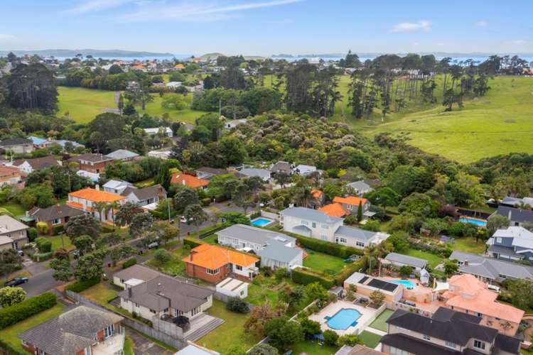 7 Evesham Avenue Glendowie_11