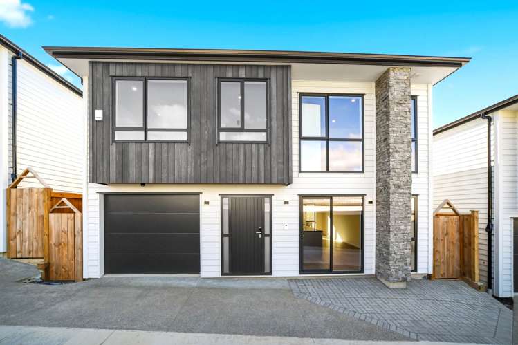 35 B&C Toroa Street Torbay_2