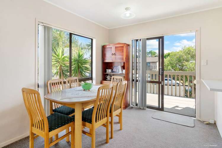 8 Kaanapali Place Wattle Downs_5