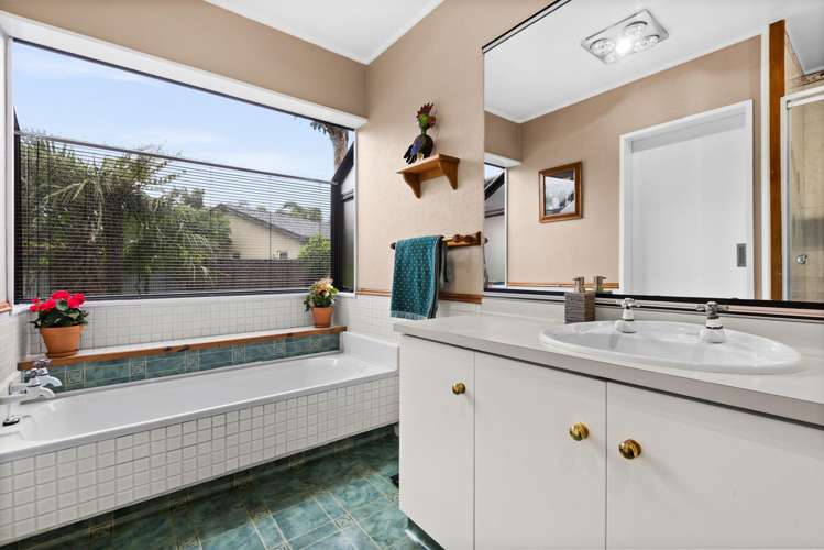 38 Allens Lane Clive_10