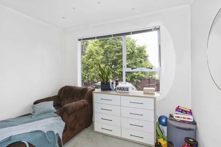 132 Coxhead Road Wattle Downs_12