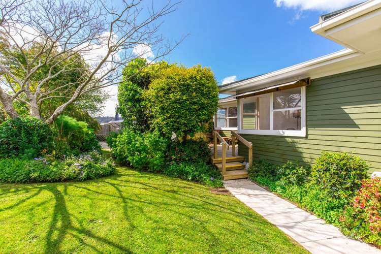 87 Lauderdale Road Birkdale_13