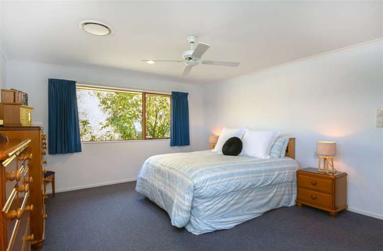 235 Redwood Street Witherlea_11