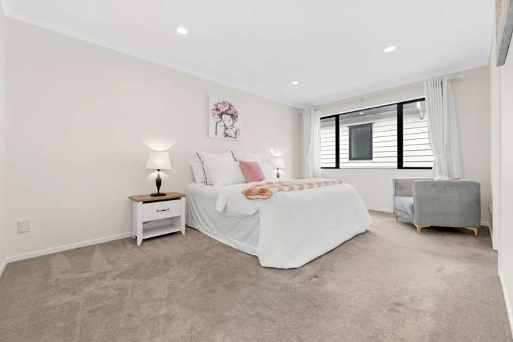 27 Hakinakina Drive Flat Bush_17