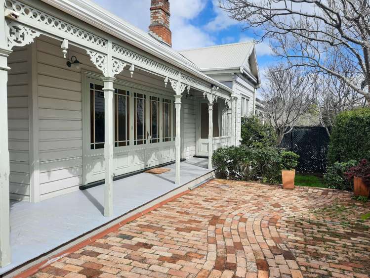 16 Gibraltar Crescent Parnell_16