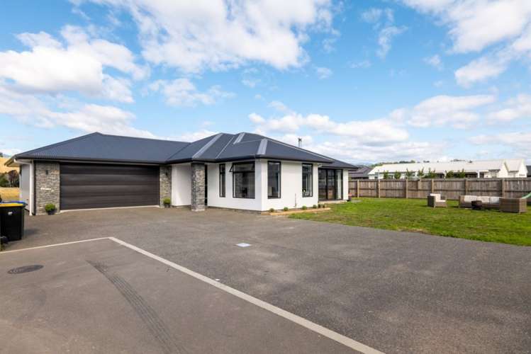 12 William Dale Place_0