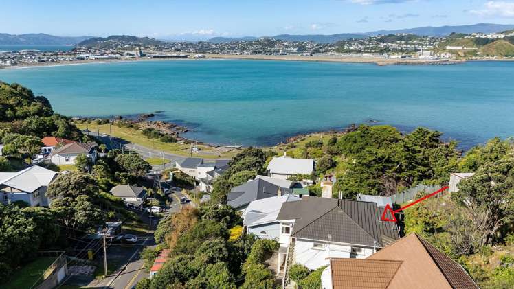 9 Hungerford Road Lyall Bay_6