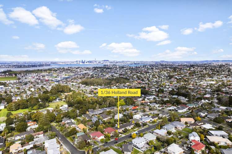 1/36 Holland Road Hillcrest_12