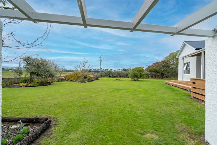 118 Back Road Milton_25